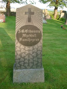 Sven Gustav Erikssons familjegrav, Myckhult, Askome