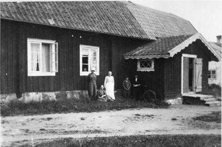 Husby Stengård och Brunnsgården