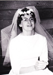 Ebba Karlsson på bröllopsdagen1960