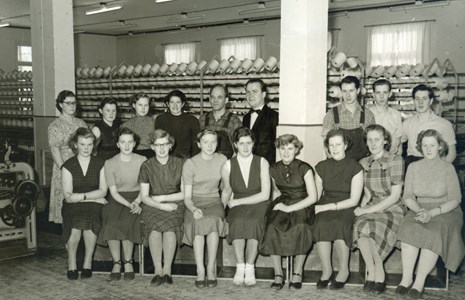Personal på Kamgarnsfabriken Rävlanda, mitten av 1950-talet
