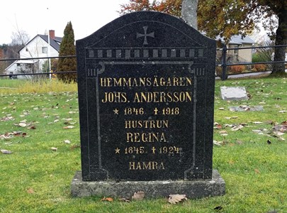 Grav BR AII 35. Regina och Johannes Andersson, Hamra Knutsgård.