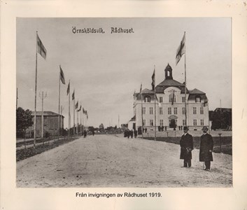 008.23 Stadens fotografier 2 - Invigningen av Rådhuset 1919
