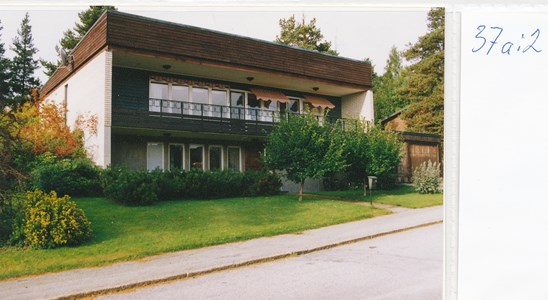 37:02 Hantverkargatan 17
