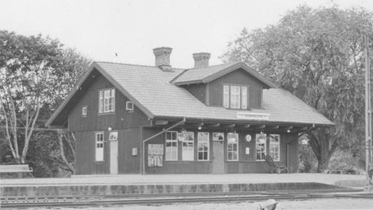 Runhällens station