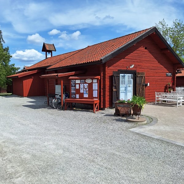 Logen exteriör 01 2025-06-09