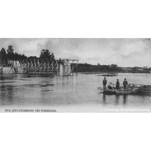 Forshaga, järnvägsbron byggs 1902