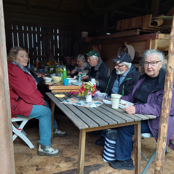 Långbord i ladan
