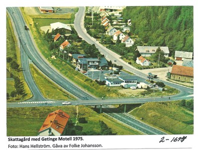 Skattagård med Getinge motell 1975. 2-1694