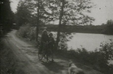 Vägen vid sjön 1933 #02