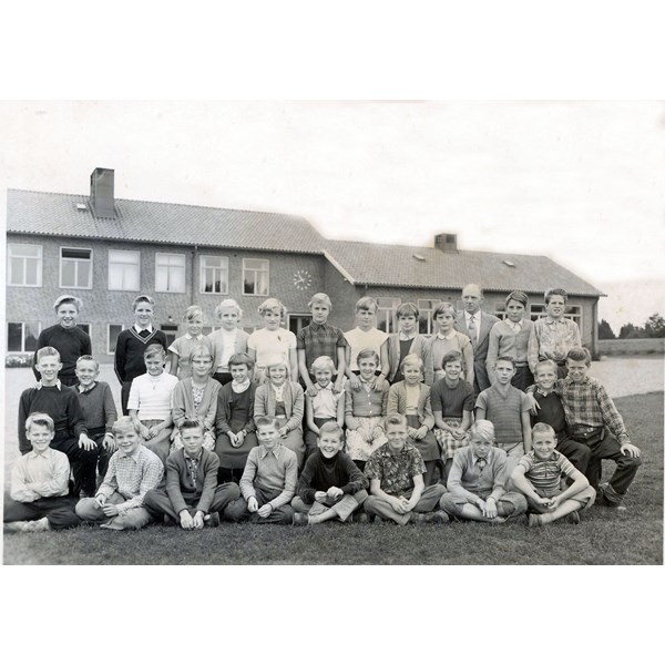 Vedbys nya skola 1955