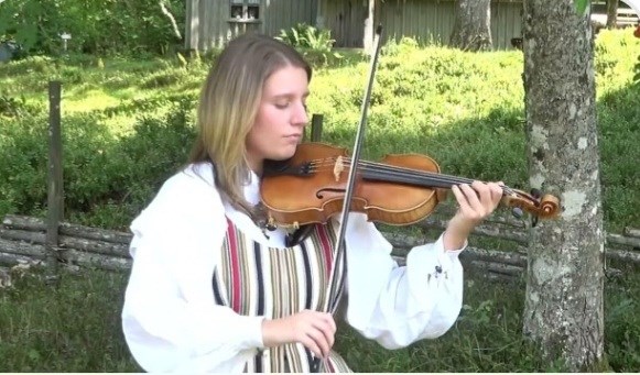 Nilla spelar i Jansberg