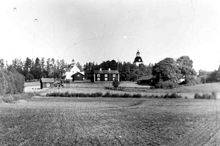 Lerbäcks kyrka, Hembygdsgård och Församlingsgård