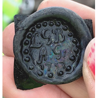 Sigill från en limmaredsflaska tillverkad i Limmared 1757
