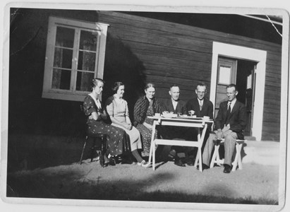fr. v. Karin Casel,Astrid (f 1909), Casel,Elin o Henning Casel, Manne Cassel, Olle Casse