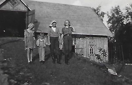 Högaberg, ladugården 1948