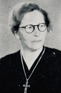 Edith Hillbom, Hov, Östervåla