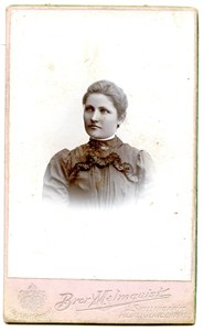 Okänd kvinna 191017-2