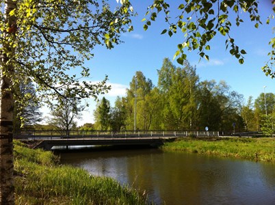 Holmenledens bro över Nybyån 2015