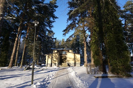 S:t Olofs kapell, Torshälla kyrkogård, 2016